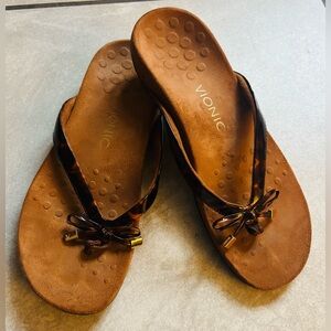 Vionic Bella II Tortoiseshell Sandals